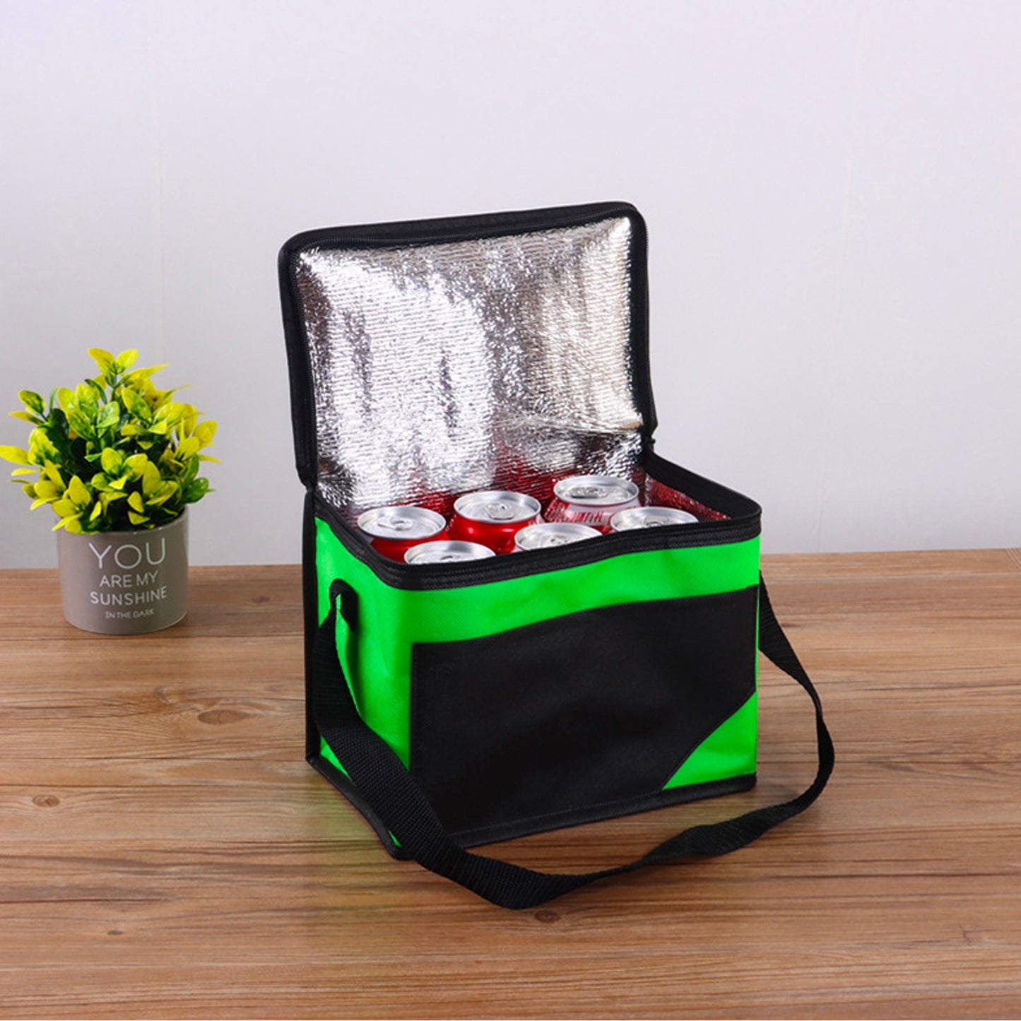 LTAW448【500 PCS】Non-Woven Cooler Bag