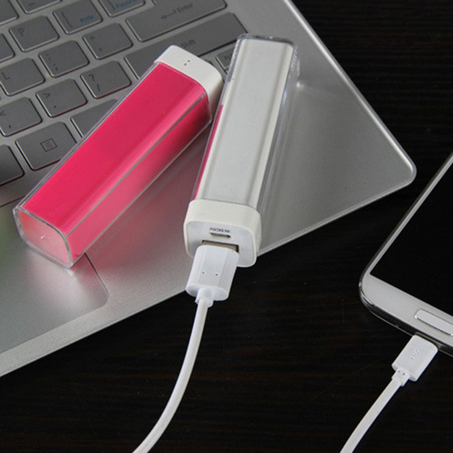 LTAW095【100 PCS】Small Lipstick Portable Charger 2200mAh